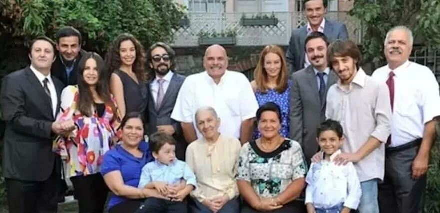 Usta oyuncu Tanju Tuncel hayatını kaybetti