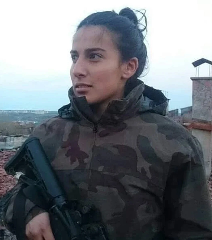Karanlık gecenin yiğit kadınları! Cumhurbaşkanı Erdoğan 'unutmayın' diyerek seslendi