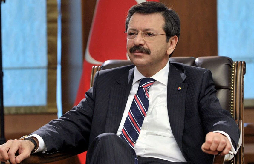 İş dünyasının 15 Temmuz mesajlarında demokrasi vurgusu!