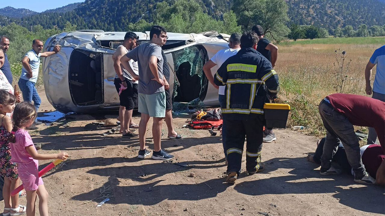 Mıcıra kapılan otomobil devrildi: 1 ölü, 2 yaralı