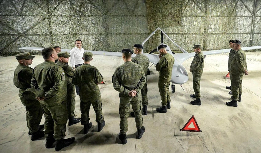 Kosova Bayraktar TB2 SİHA’larına kavuştu! Başbakan 'Artık daha güvendeyiz' diyerek duyurdu