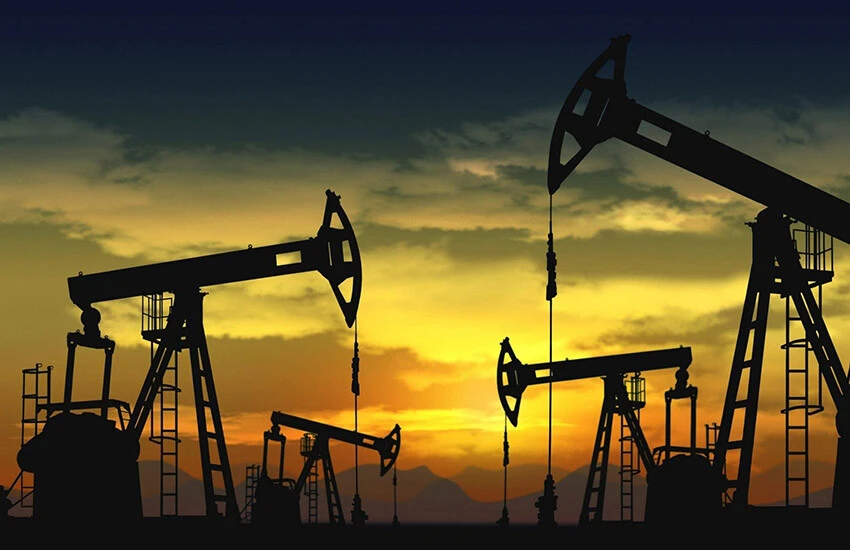 Petrol'e Çin ve Libya darbesi: Kazançlarını geri verdi, değer kaybı sürüyor