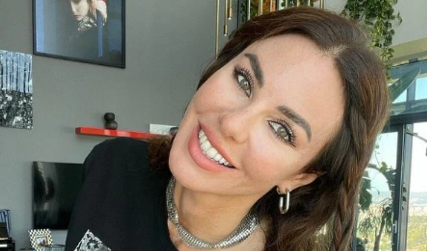 Defne Samyeli güzellik tüyoları verirken, krem fiyatlarına isyan etti