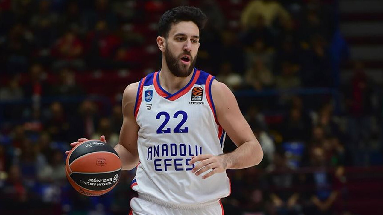 Anadolu Efes&#039;ten ayrılan Vasilije Micic NBA&#039;in yolunu tuttu