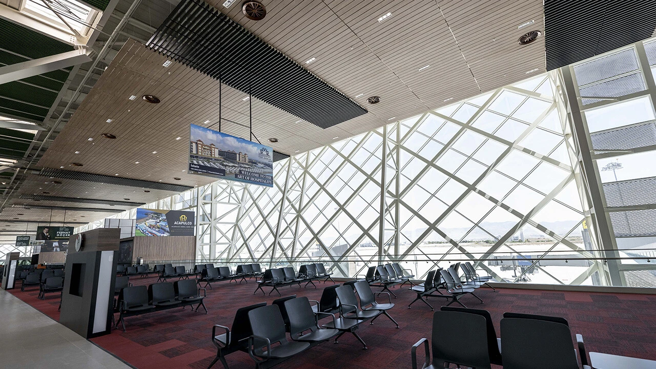 Cumhurbaşkanı Erdoğan'dan tarihi günde tarihi açılış: Kıbrıs zaferinin yıldönümü Yeni Ercan Havalimanı'yla taçlandı