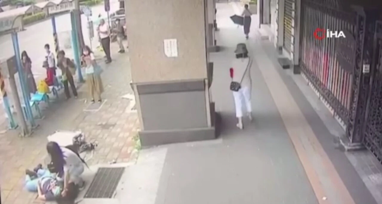 17. kattan kafasına klima düşen genç hayatını kaybetti! O anlar güvenlik kamerasına yansıdı