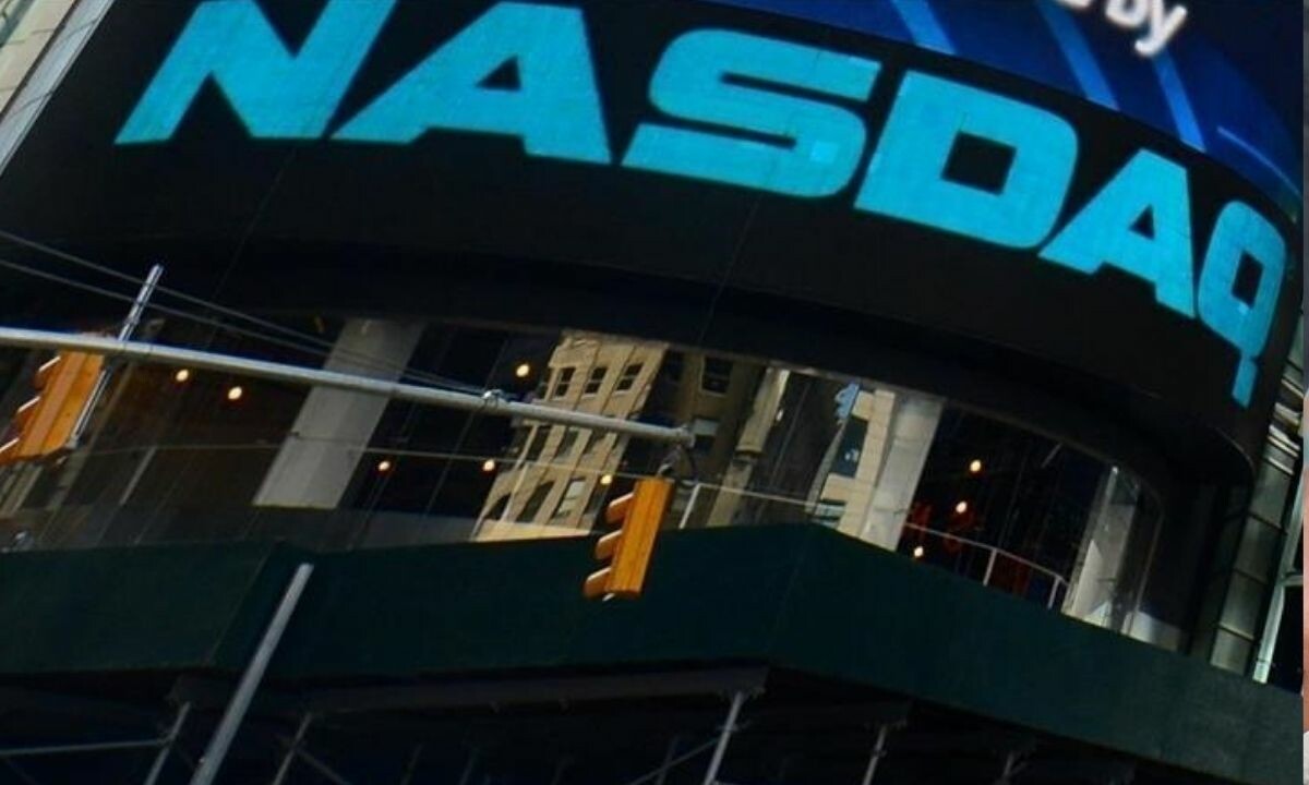 Nasdaq&#039;ta kritik gün! Yeniden dengeleme süreci başlıyor