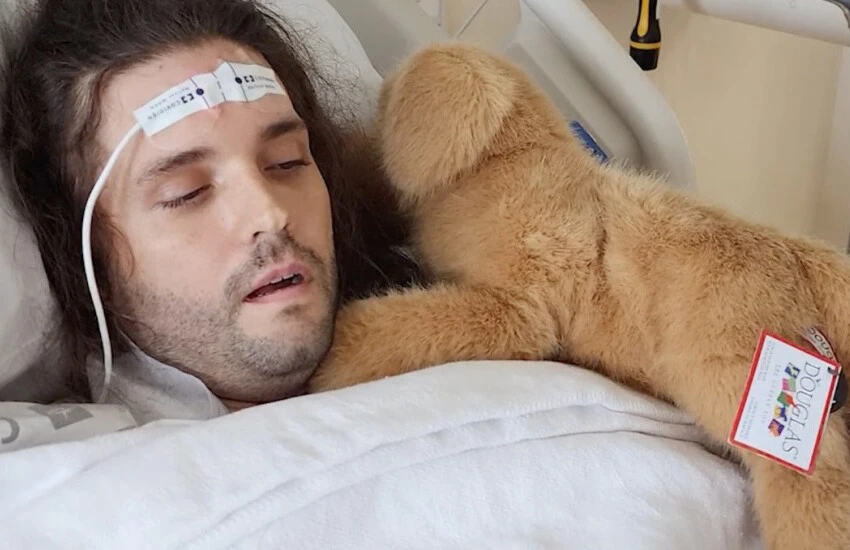 Grip olduğunu sandı, bir pire ısırığıyla hayatı karardı