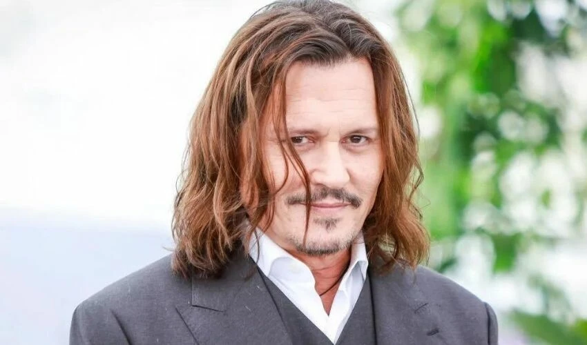 Johnny Depp otel odasında baygın halde bulundu!