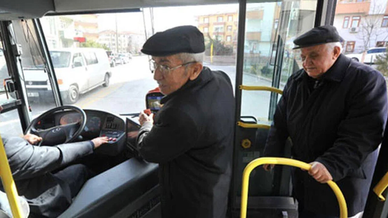 Akaryakıt zamları yaşlıları da vurdu: 65 yaş üstüne toplu taşıma ücretli oluyor