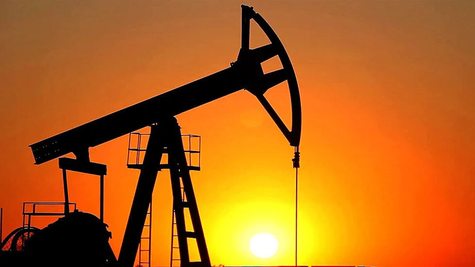 Çin'in bir sözü yetti, petrol fiyatları arttı: Benzine yeniden zam göründü