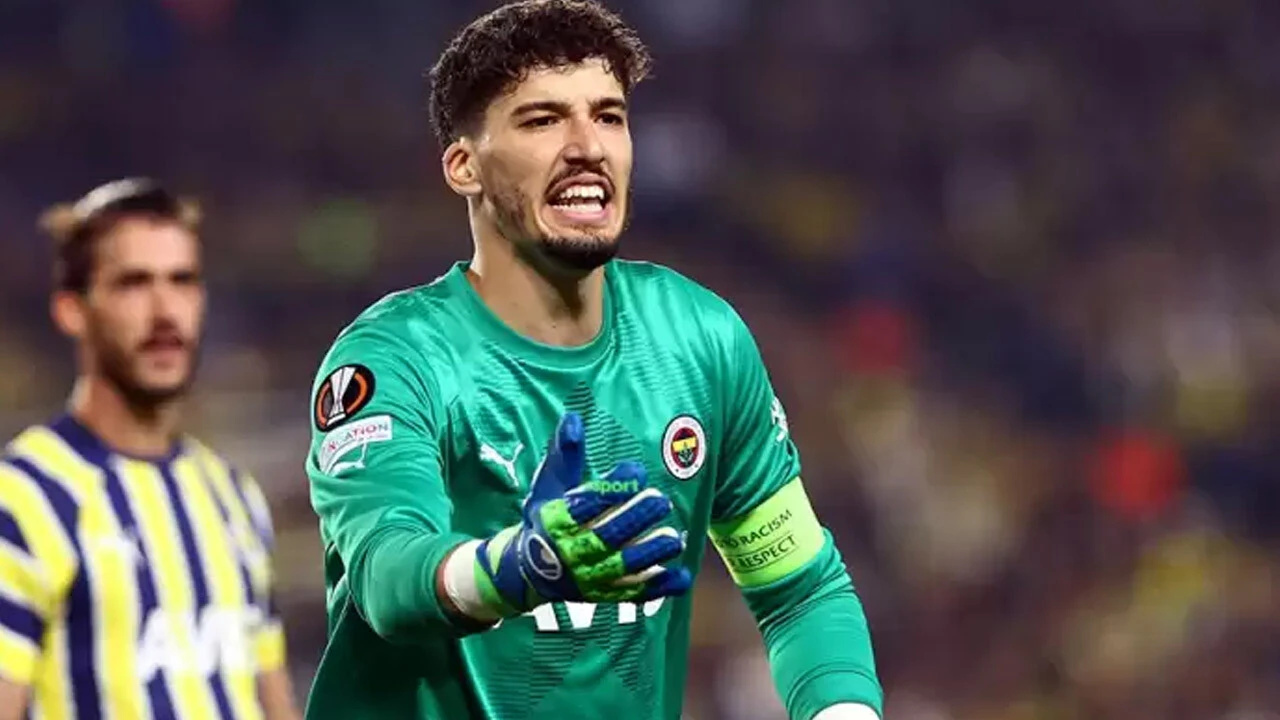 Altay Bayındır, Fenerbahçe'ye 'güle güle' demeye hazır: İşte yeni takımı (Fenerbahçe transfer haberleri)