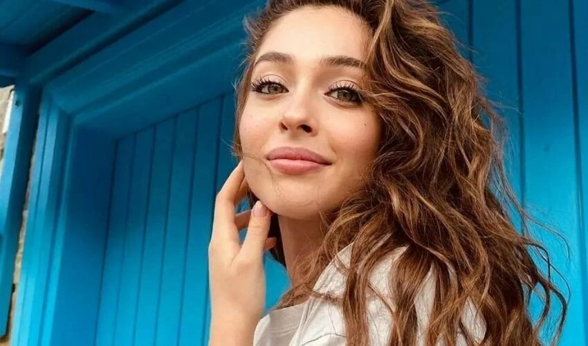 Cemre Baysel'in hayatı kabusa döndü! Soluğu savcılıkta aldı