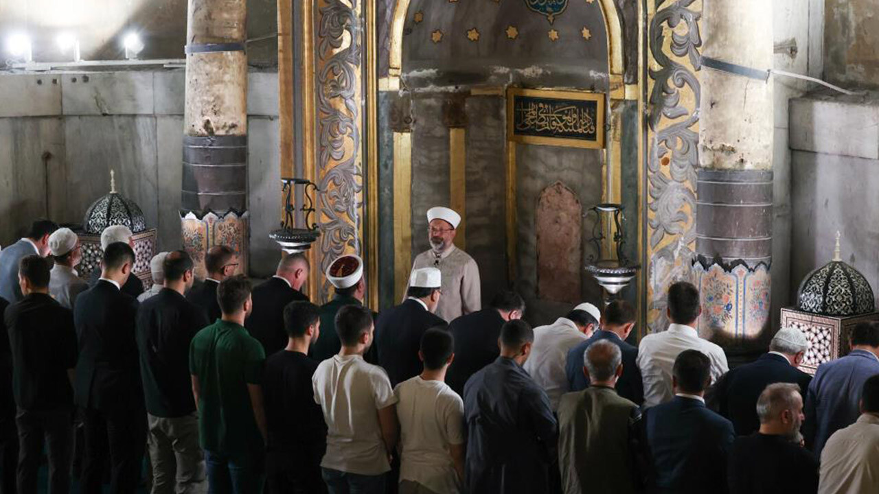 Ayasofya Camii&#039;nde anlamlı buluşma: İstanbul&#039;un fethinin en önemli sembolü