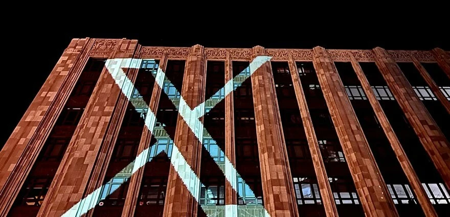 Elon Musk'tan Twitter'da köklü değişiklikler! Logo da isim de resmen değişti