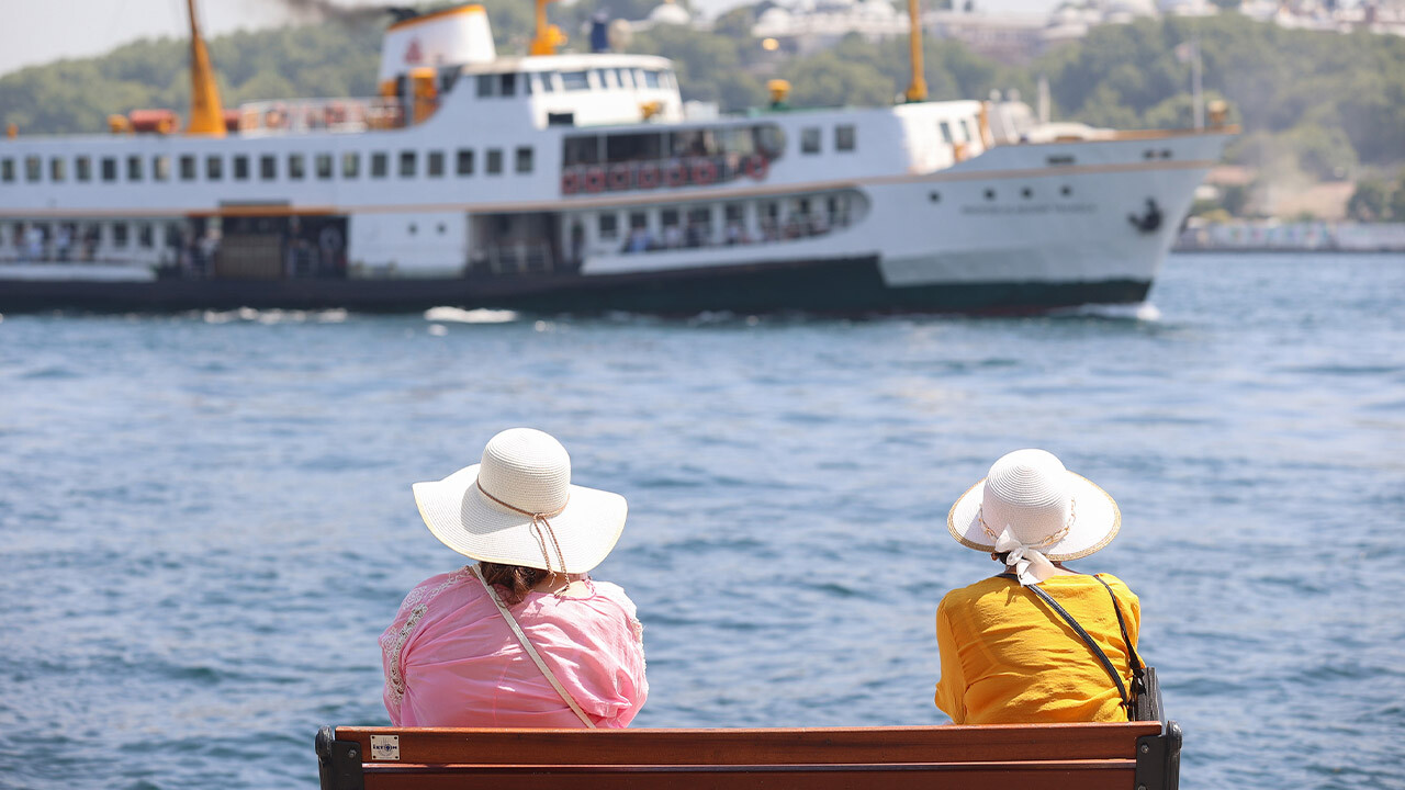 Meteoroloji duyurdu! İstanbul&#039;a &#039;kavurucu sıcaklık&#039; uyarısı... 