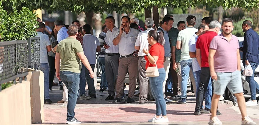 Frank Hoogerbeets Adana'da korkutan deprem