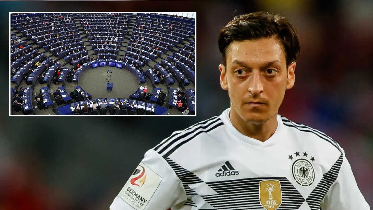 Mesut Özil&#039;e Almanya’da siyasi baskı! Ödülünü geri almak istiyorlar