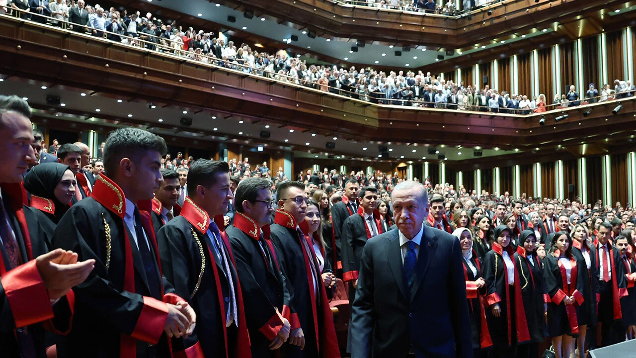 anayasa Cumhurbaşkanı Erdoğan, 'Sindiremiyoruz' deyip atmak istediği adımı açıkladı: Özgürlükçü bir <a href=