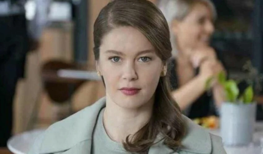 Burcu Biricik'ten milyonluk yatırım! Oyunculuğu mu bırakıyor?