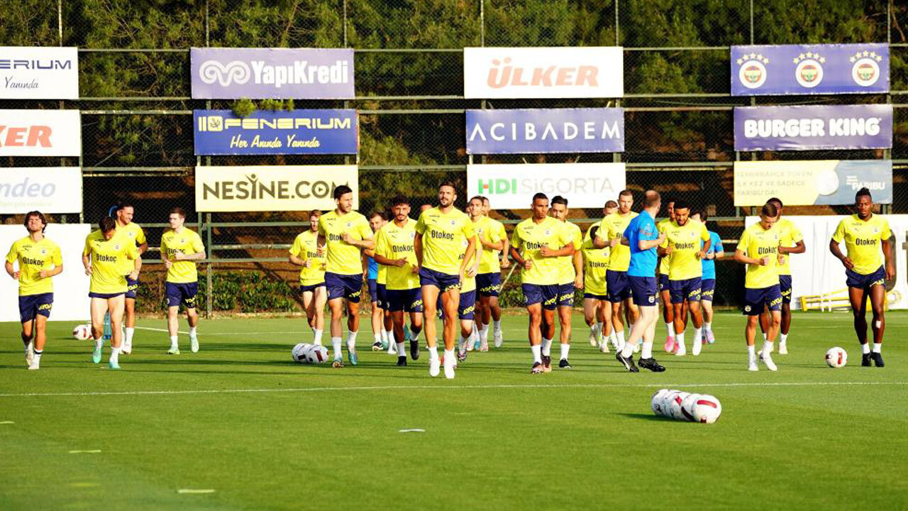 Fenerbahçe&#039;nin Zimbru maçı kadrosunda 2 değişiklik