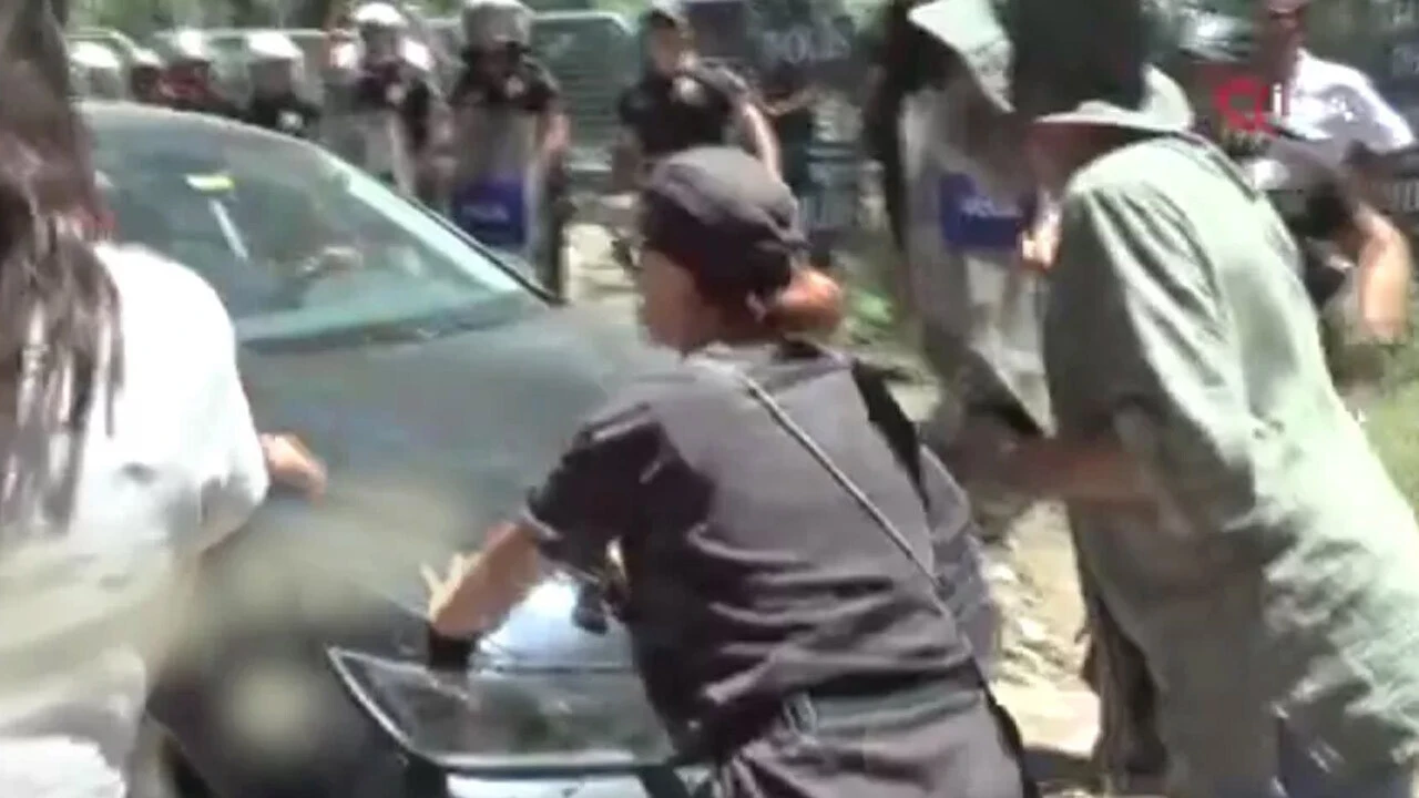 protesto Vatandaşa parmak salladı, kolunu çekti! Akbelen'de CHP'li isimlere büyük tepki