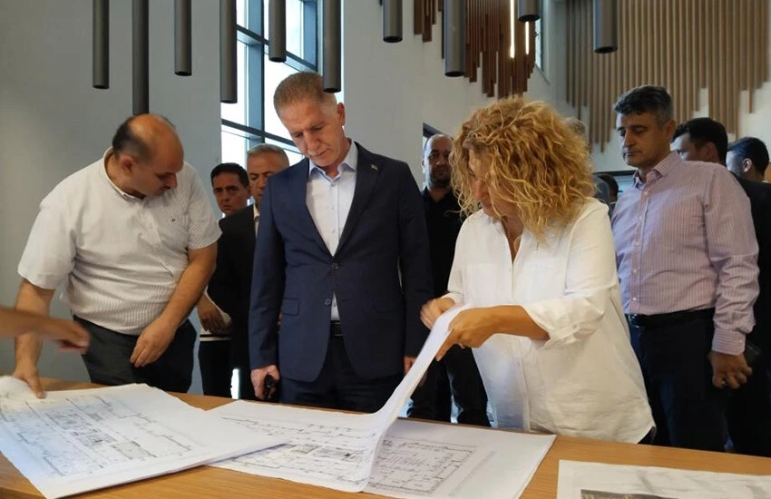 Vali Davut Gül, İstanbul için yoğun mesai harcıyor.