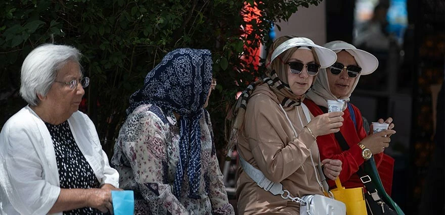 Eyyam-ı Bahur sıcakları geliyor! İstanbul özellikle uyarıldı: Nemden bunalacak