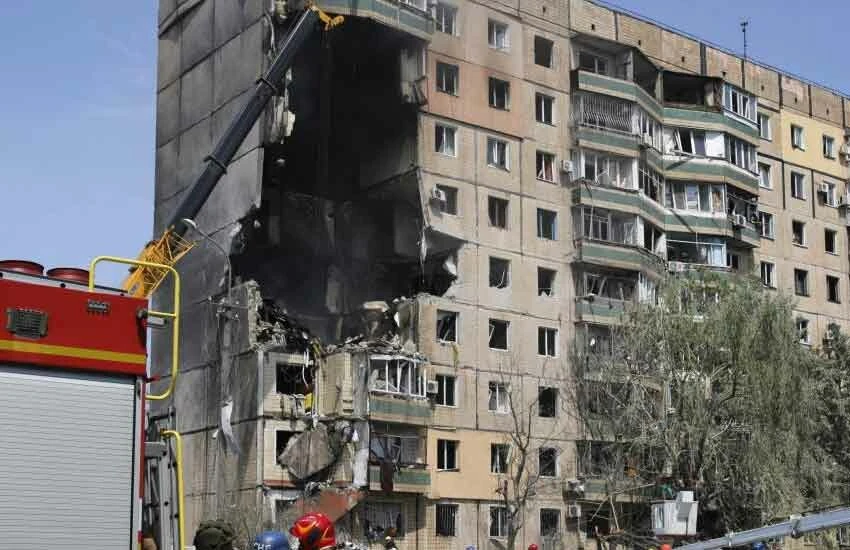 Rusya'nın misillemesi ağır oldu! Füze saldırısında 6 ölü 75 yaralı