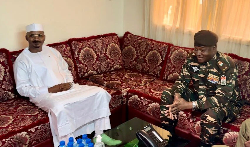 Nijer Cumhurbaşkanı Bazum darbenin ardından ilk kez görüntülendi