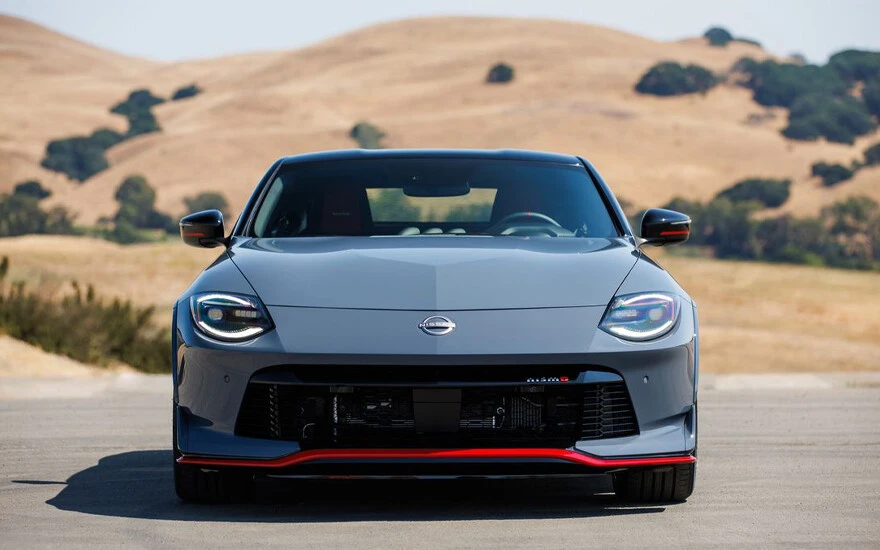 420 beygir güç üretebilen 2024 Nissan Z Nismo tanıtıldı