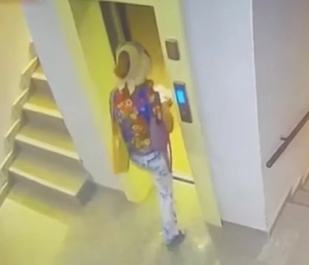 Asansöre binen postacı kadının 3 gün sonra cesedi bulundu! Sesini kimseye duyuramadı