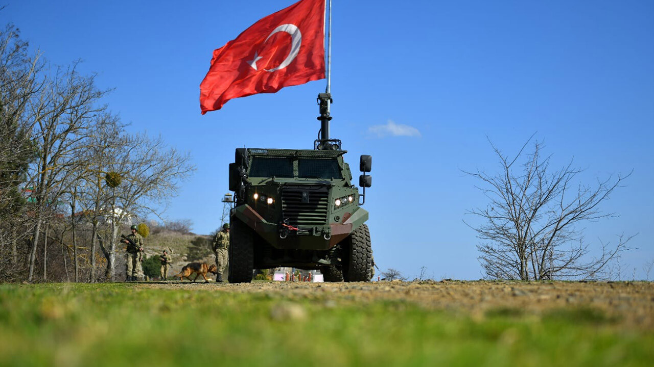 Türkiye&#039;den Yunanistan’a geçmeye çalışan  FETÖ&#039;cüler yakalandı