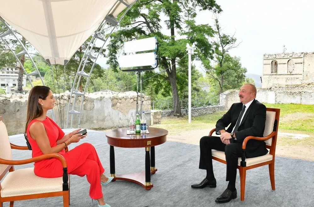 Azerbaycan Cumhurbaşkanı Aliyev Ermenistan ile barış şartını açıkladı: İddialarından vazgeçsinler
