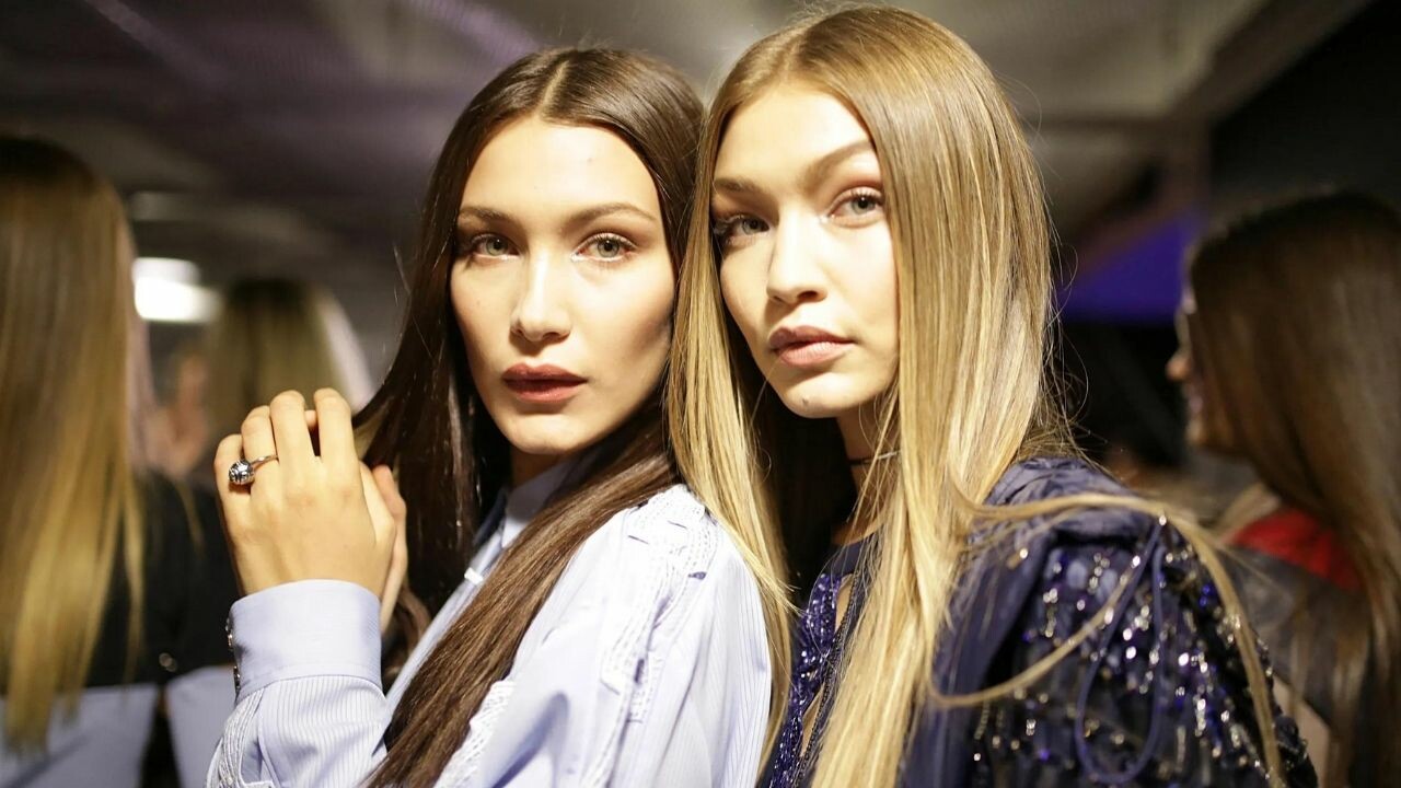 Lyme hastalığıyla savaşan Bella Hadid’in sağlık durumu hakkında kardeşi Gigi Hadid açıklama yaptı!