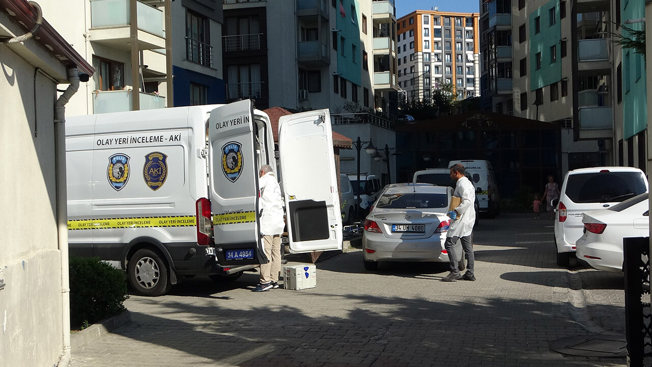 Tartıştığı kadını öldürdü, sonra kendini astı