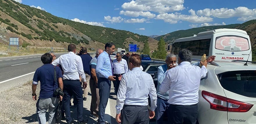 Kılıçdaroğlu'nun konvoyunda zincirleme kaza: Yaralılar var
