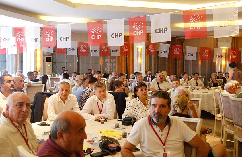 CHP Süleymanpaşa 4. Olağan İlçe Kongresi'nde değişim mesajı verildi.
