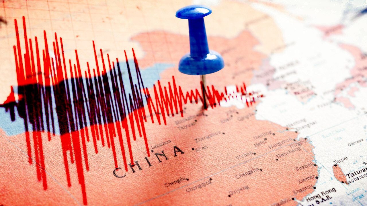 Çin&#039;de deprem sonrası alarm! Onlarca ev yıkıldı, çok sayıda yaralı var