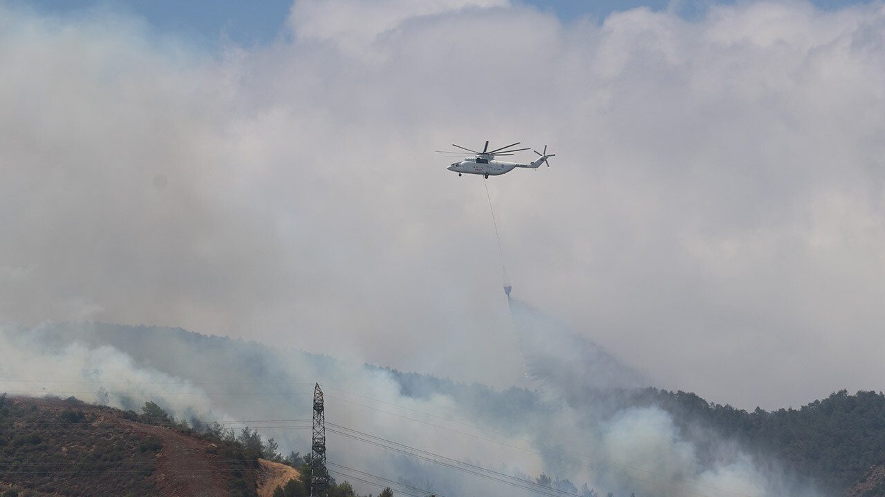 Hatay’da iki orman yangını kontrol altına alındı