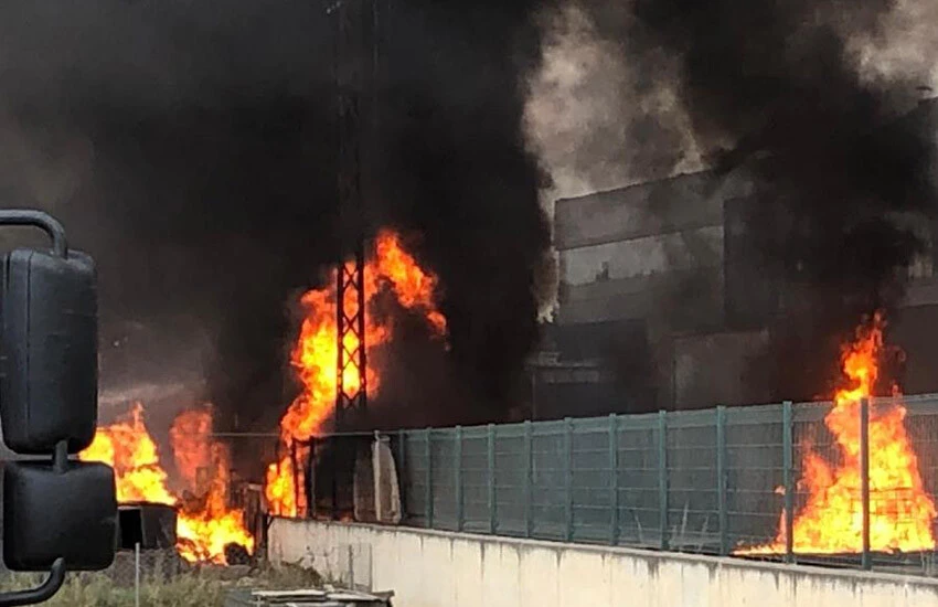 Tekirdağ’da kimya fabrikasında yangın!