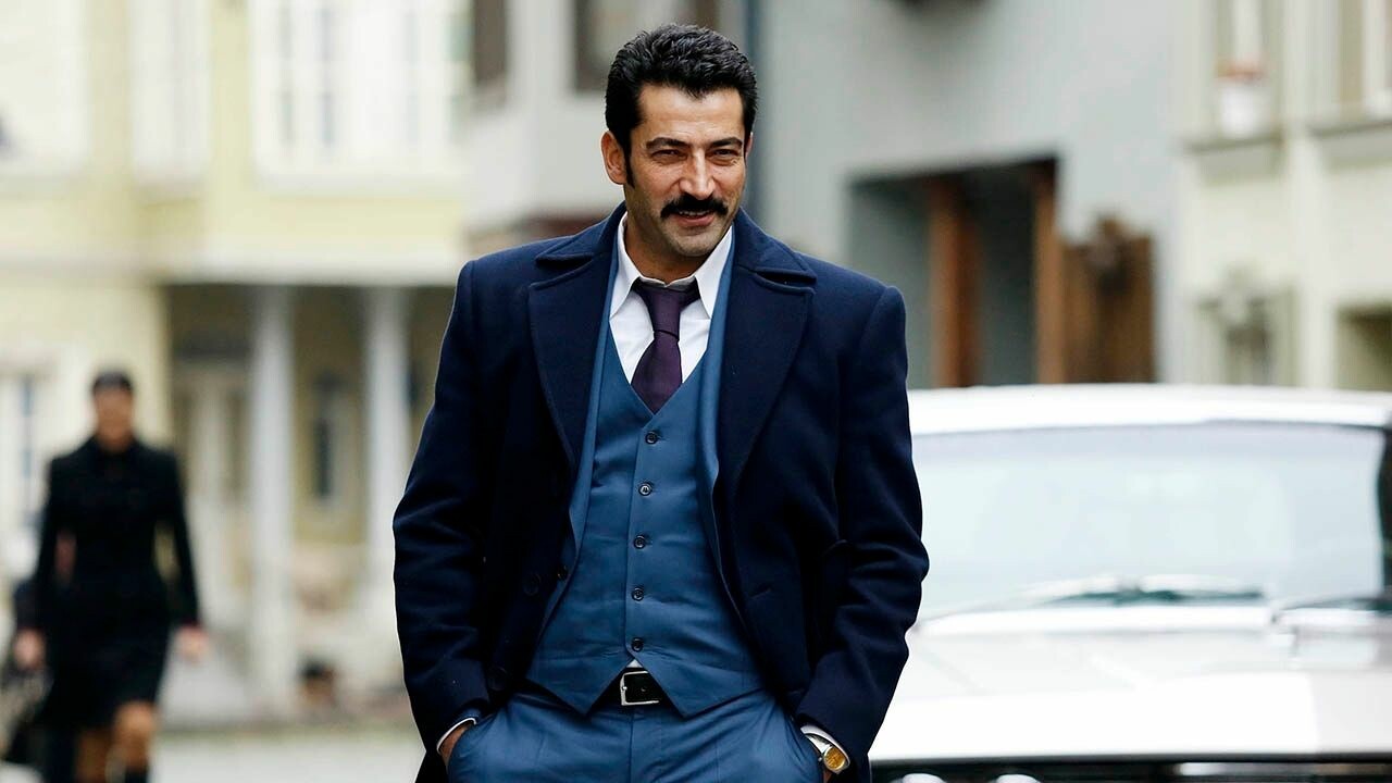 Kenan İmirzalıoğlu hayranlarını sevindiren haber! Uzun bir aradan sonra yeni dizisiyle ekranlara dönüyor…