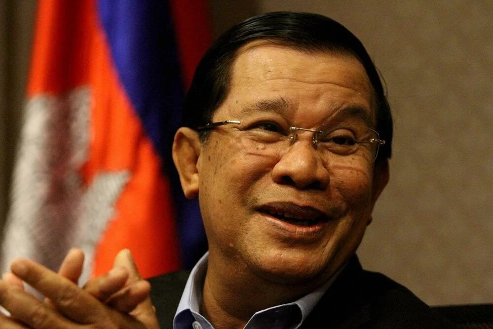 Kamboçya Başbakanı Hun Sen seçimleri kazandı görevi oğluna devrediyor