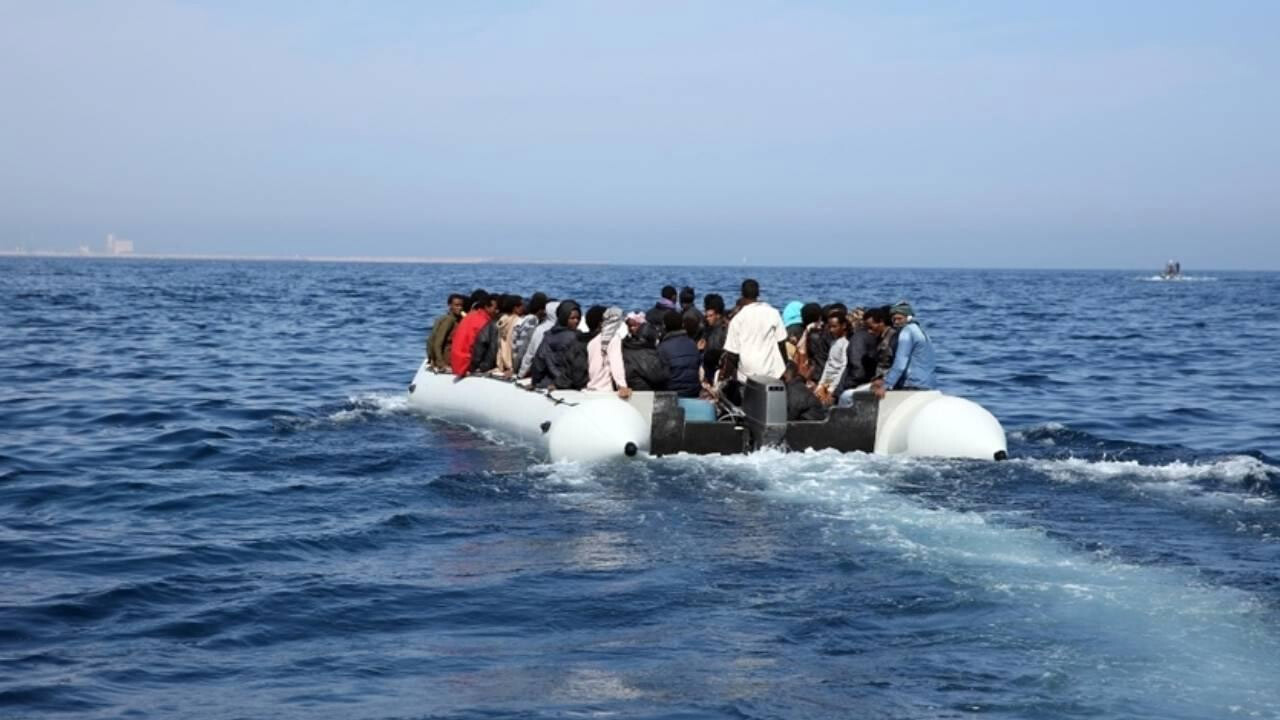 Tunus’ta göçmen teknesi alabora oldu: 4 ölü, 51 kayıp