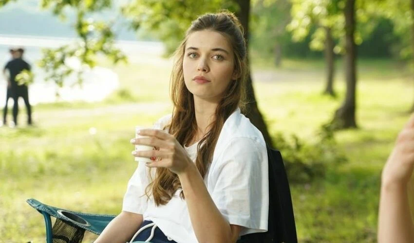 Yalı Çapkını'nın yeni sezon tarihi belli oldu! Afra Saraçoğlu soruları tek tek cevapladı