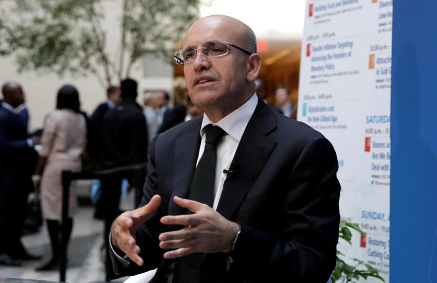 Bakan Şimşek ekonomide yeni yol haritasını anlattı, yatırım ve enflasyona vurgu yaptı!