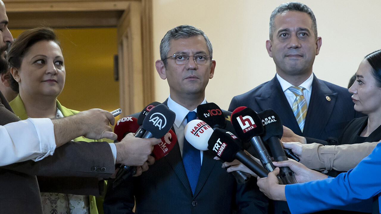 CHP&#039;li Özgür Özel istifa mı edecek? Adaylık iddiaları hakkında net konuştu