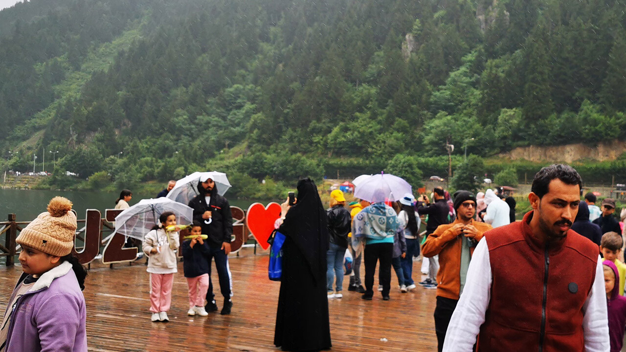 Arap turist akını dengeleri değiştirdi: Gelir ffındığı 7&#039;ye katladı