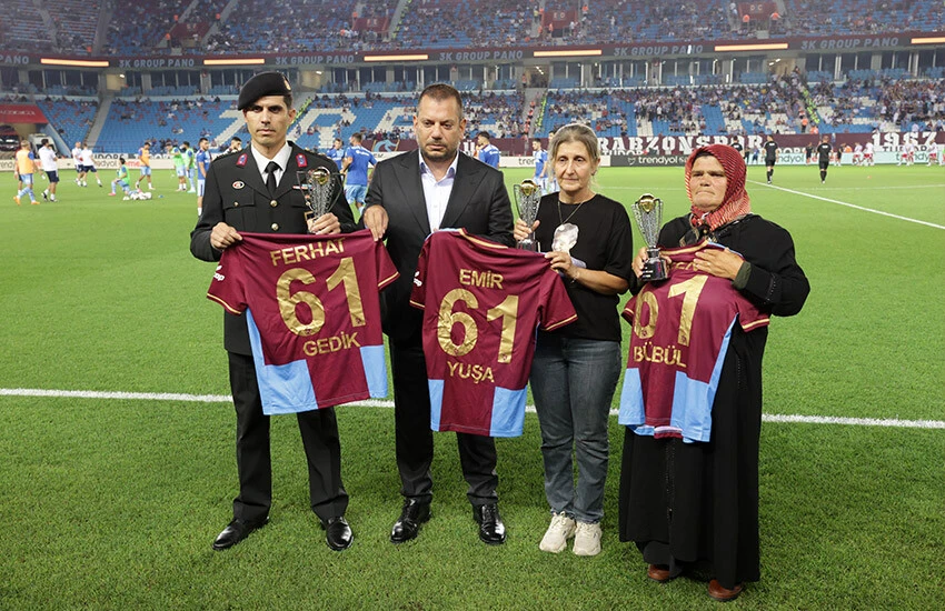 Süper Lig başladı: İlk 3 puan Trabzonspor'un!