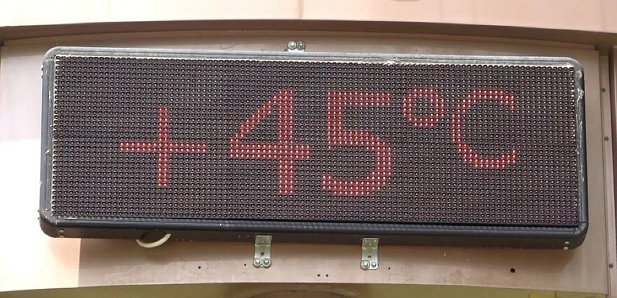 Basra etkisini gösterdi! Sıcaklık 52 dereceyi geçti, sokaklar bomboş kaldı